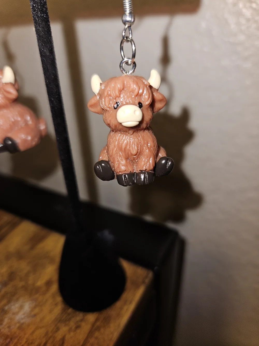 Brown Highland Cow Dangle Earrings for Kids - Cute Animal Jewelry